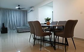 Iman Homestay @ Puncak Alam